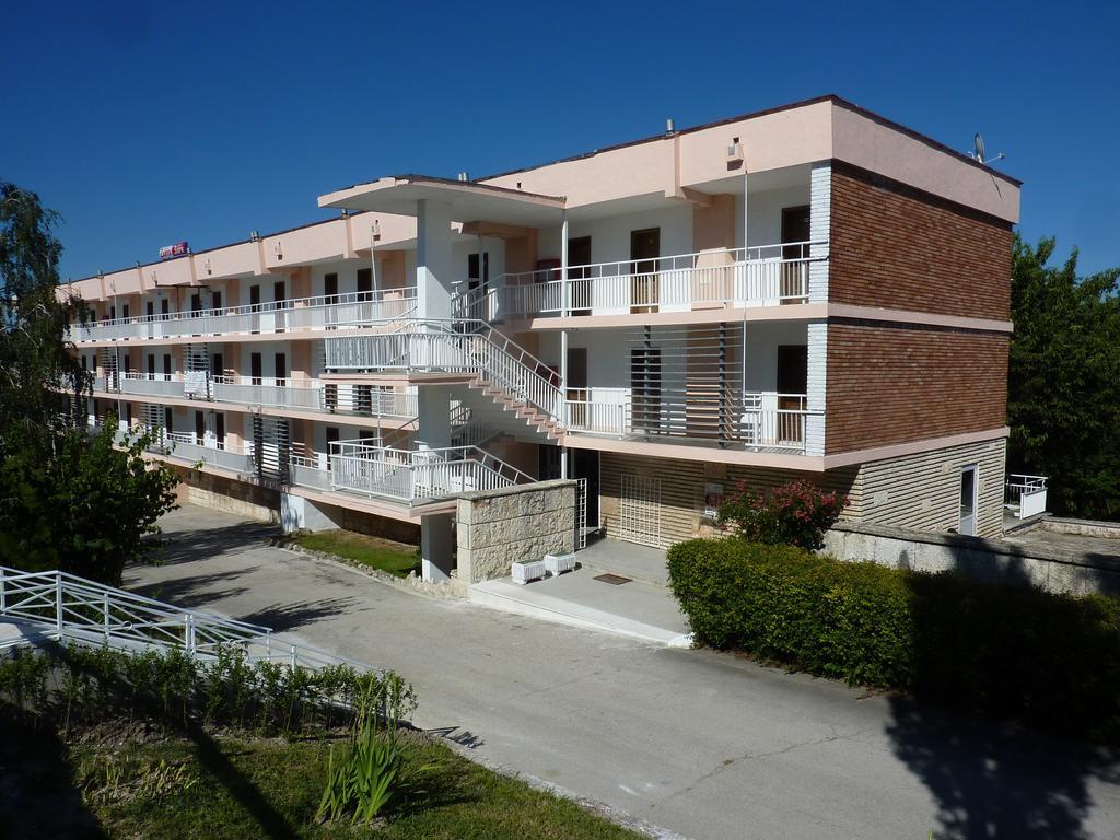 Hotel Zarya Golden Sands Exterior photo